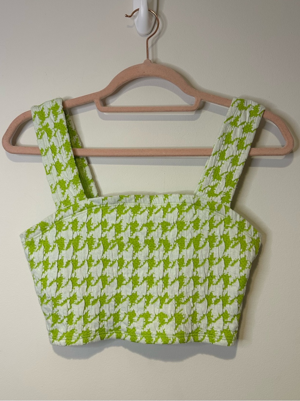 urban outfitters green houndstooth crop top size extra small